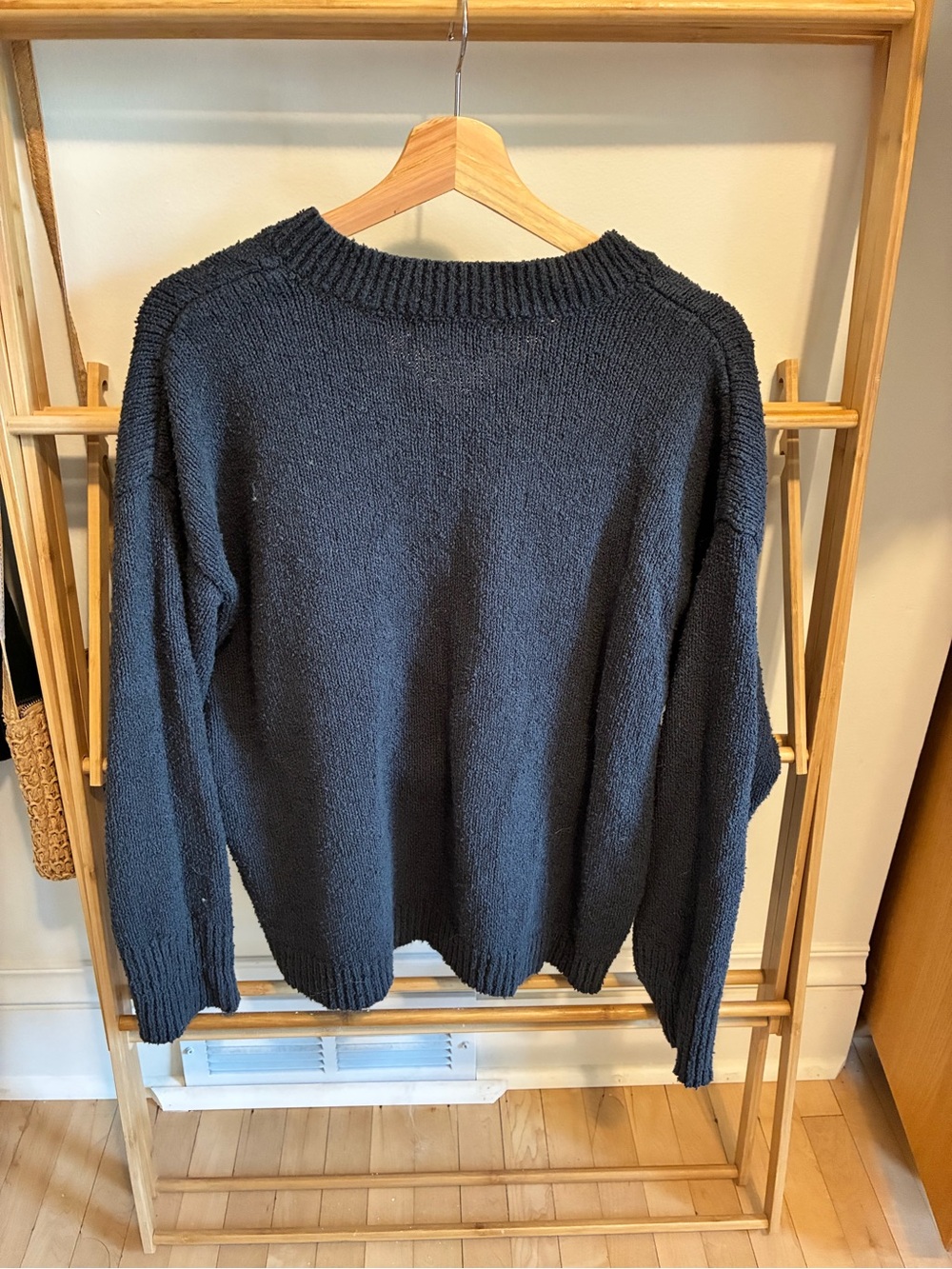 Curator SF Vera Sweater - Picture 3 of 4